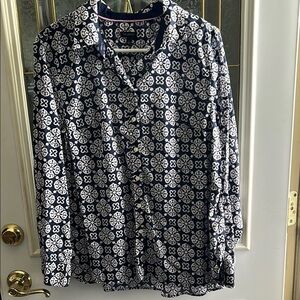 Talbots Lightweight EUC Navy and White Patterned Button-Up Shirt L XL